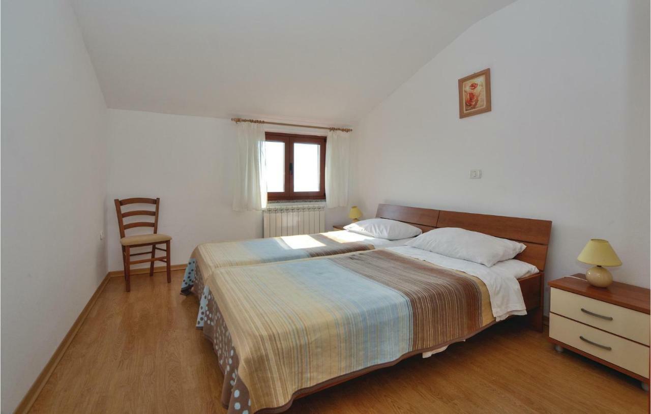 2 Bedroom Amazing Apartment In Πορτορόζ Εξωτερικό φωτογραφία